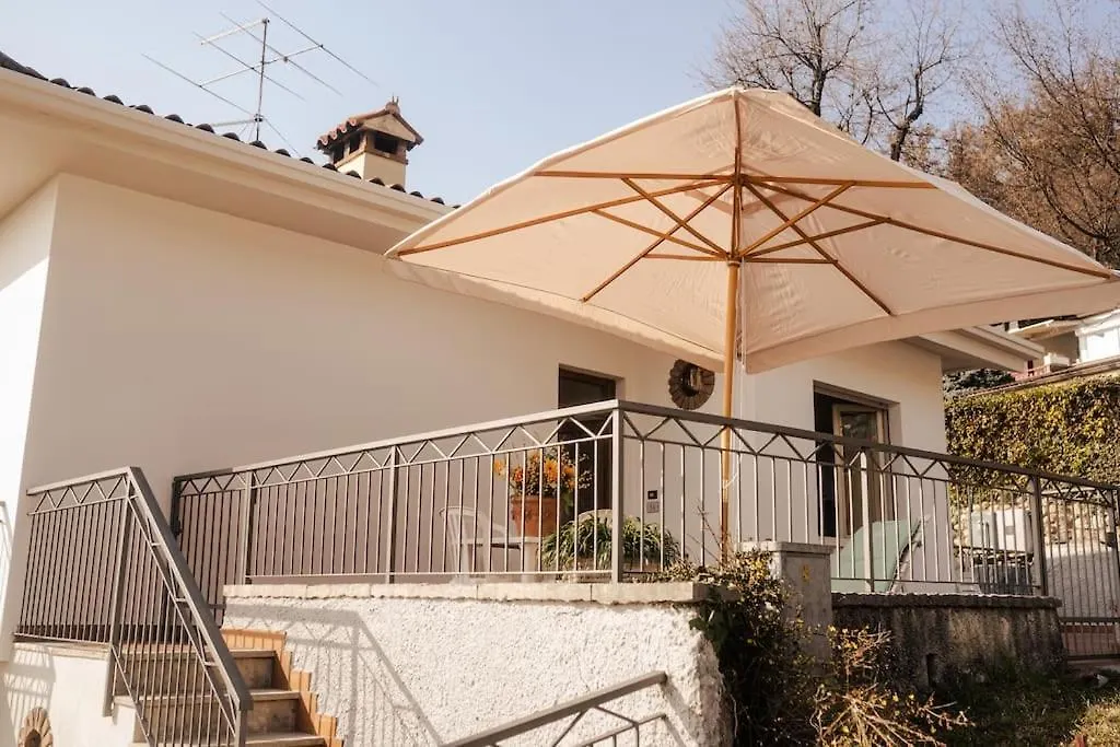 コステロマーノCa' Dei Cedri In Marciagaアパートメント コステロマーノ